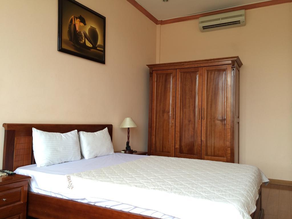 Clover Hanoi Hotel Buitenkant foto