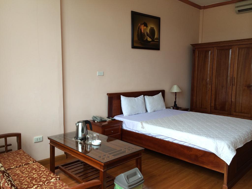 Clover Hanoi Hotel Buitenkant foto