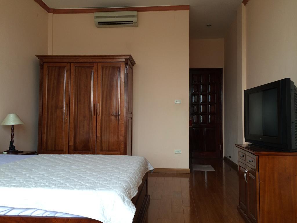 Clover Hanoi Hotel Buitenkant foto