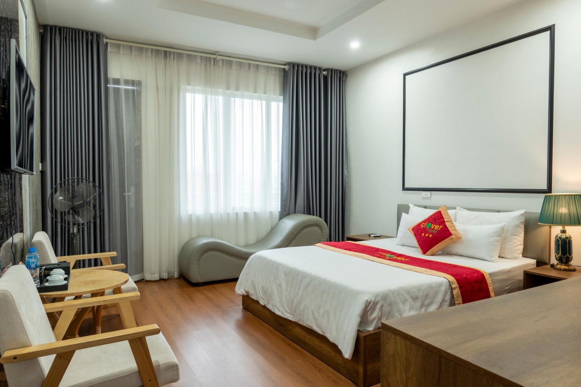 Clover Hanoi Hotel Buitenkant foto