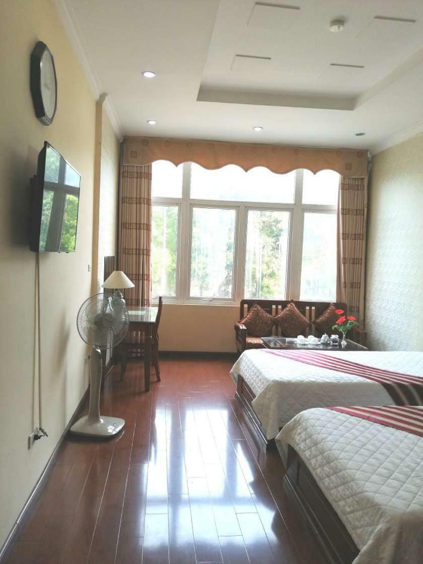 Clover Hanoi Hotel Buitenkant foto