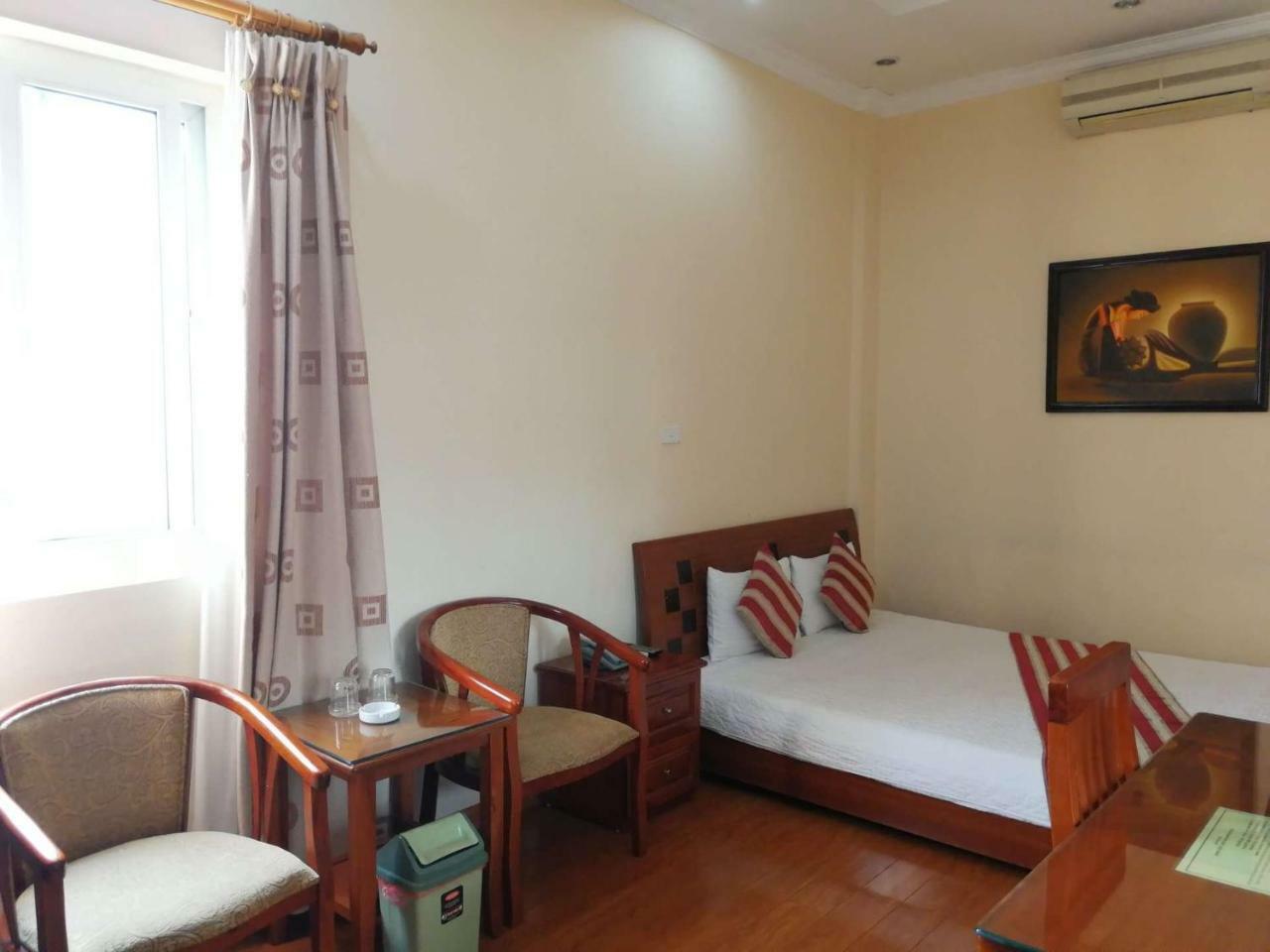 Clover Hanoi Hotel Buitenkant foto