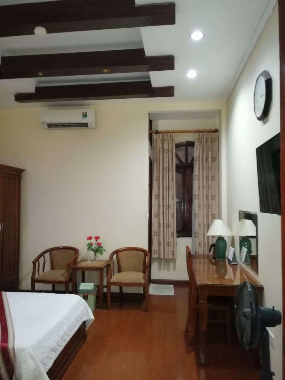 Clover Hanoi Hotel Buitenkant foto